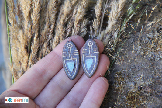 Arrow, a pair of ceramic earring dangles
