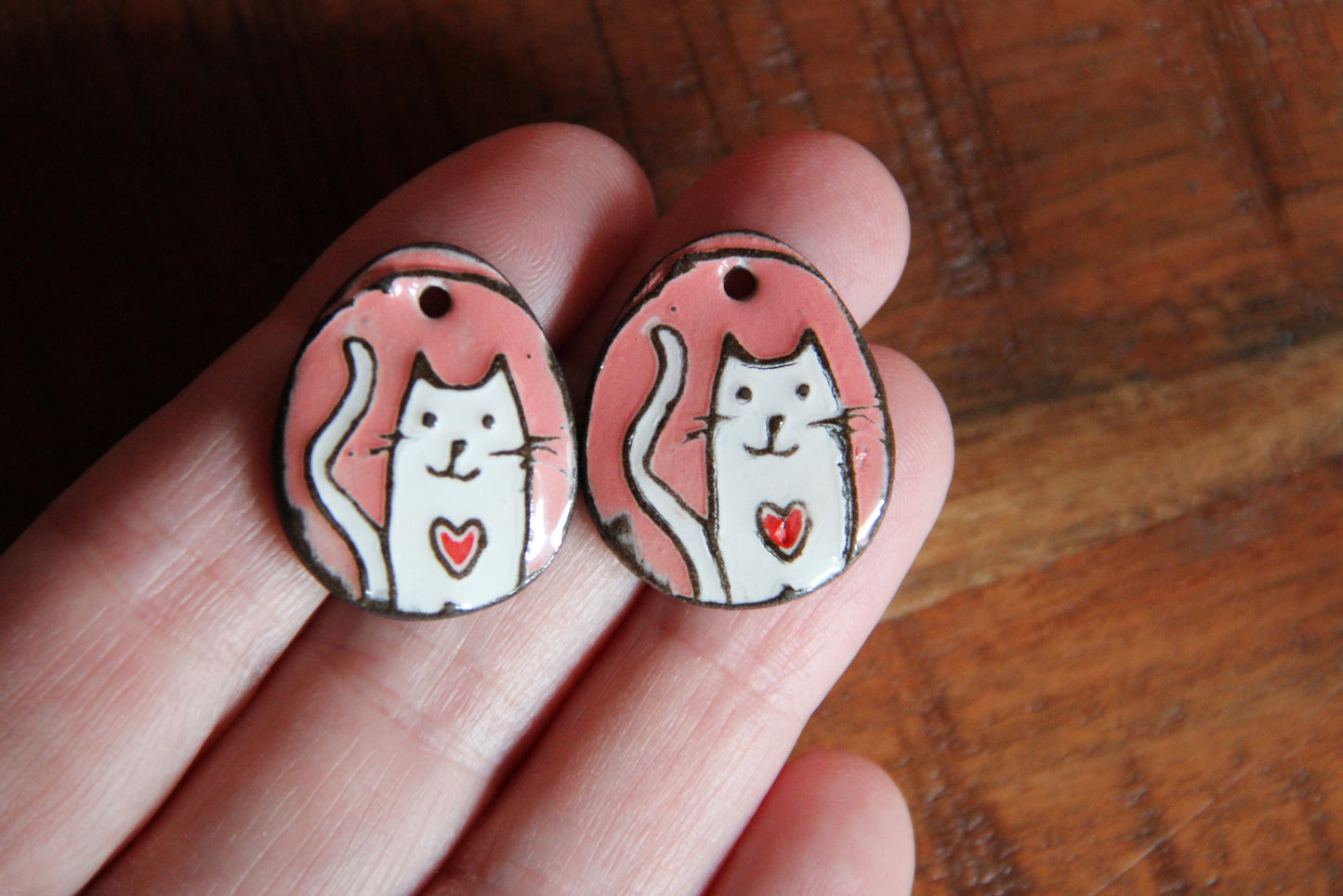 Kitty with red heart - ceramic earring dangles