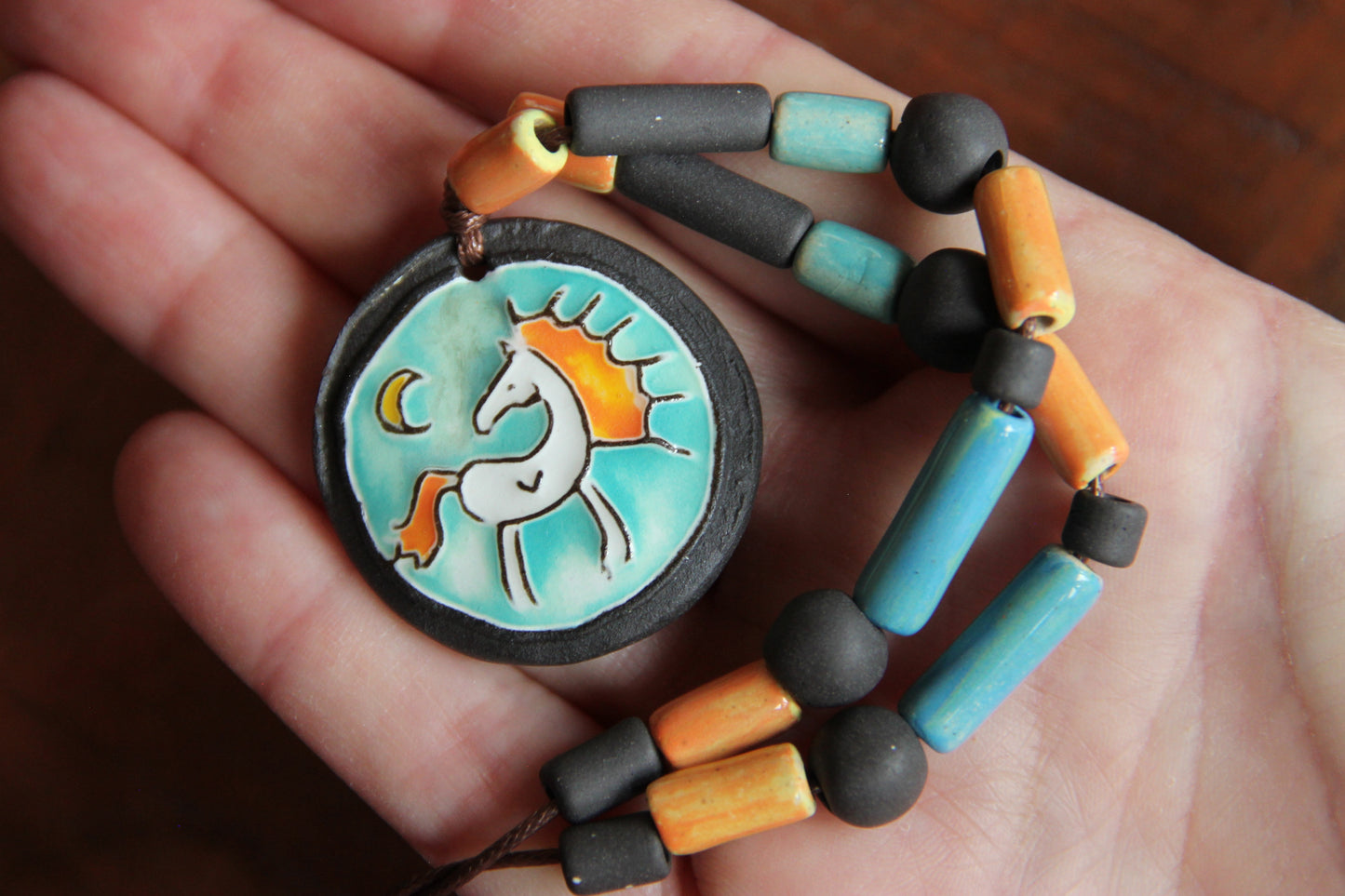 Horse under the Moon - Necklace Set