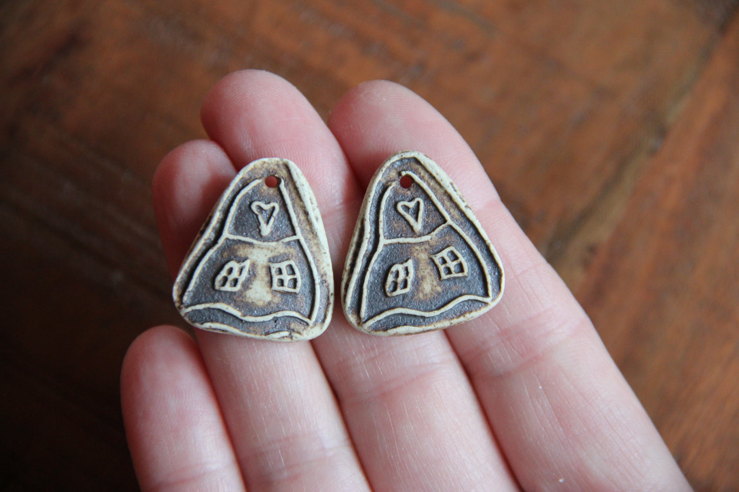 SALE - a pack of stoneware rustic beads / pendants