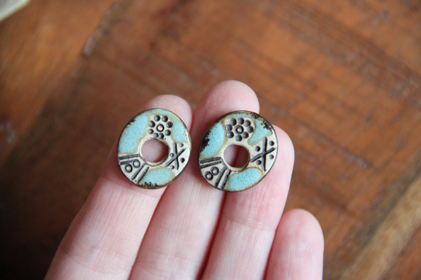 SALE - a pack of stoneware rustic beads / pendants