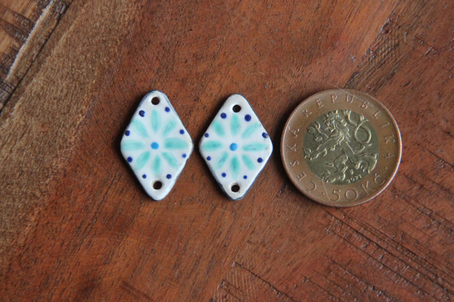 FLOWER ceramic CONNECTORS