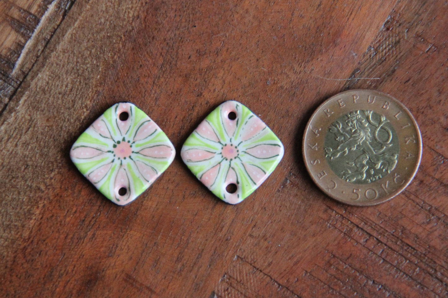 FLOWER ceramic CONNECTORS