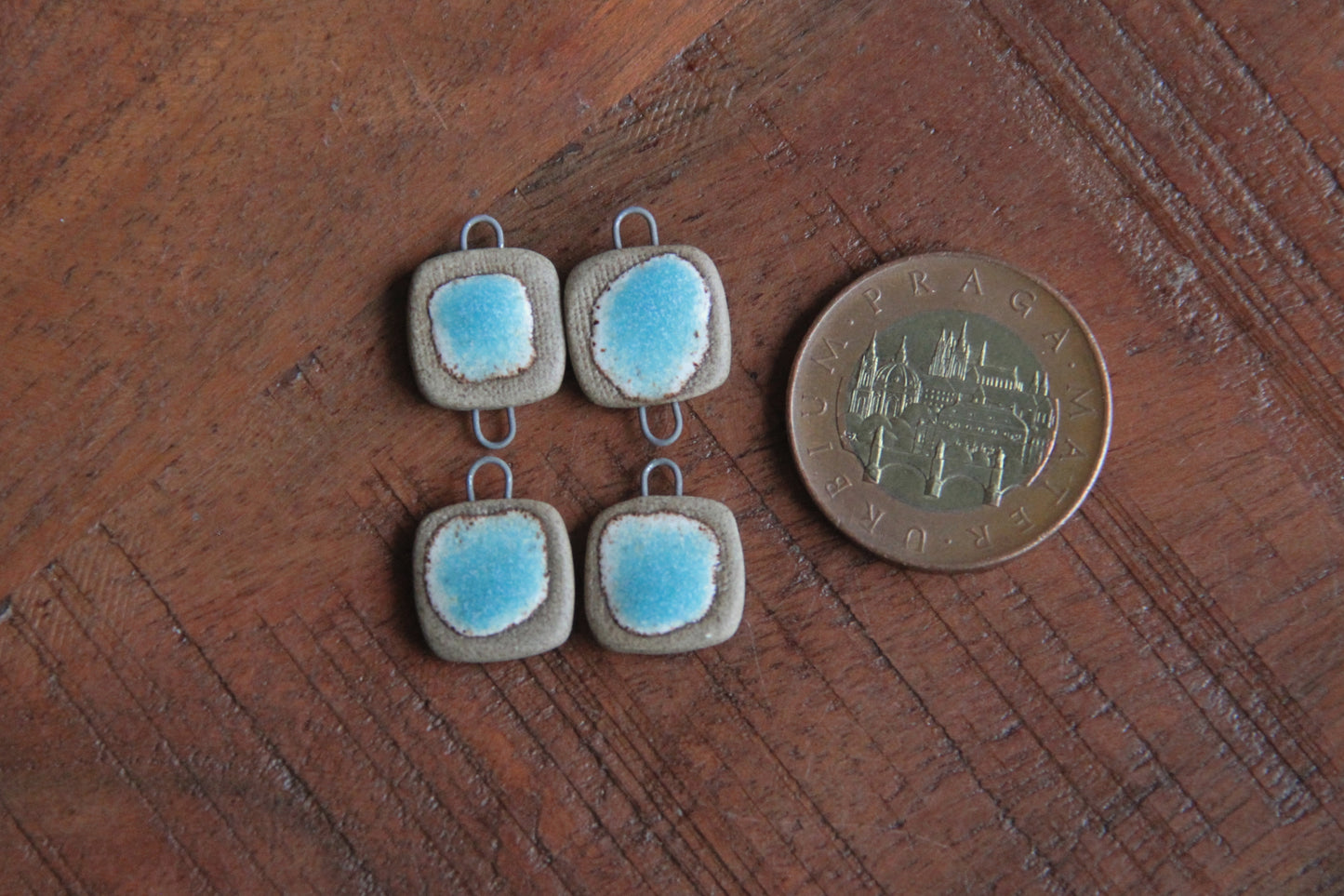 Set of 4 reversible beads - earring set