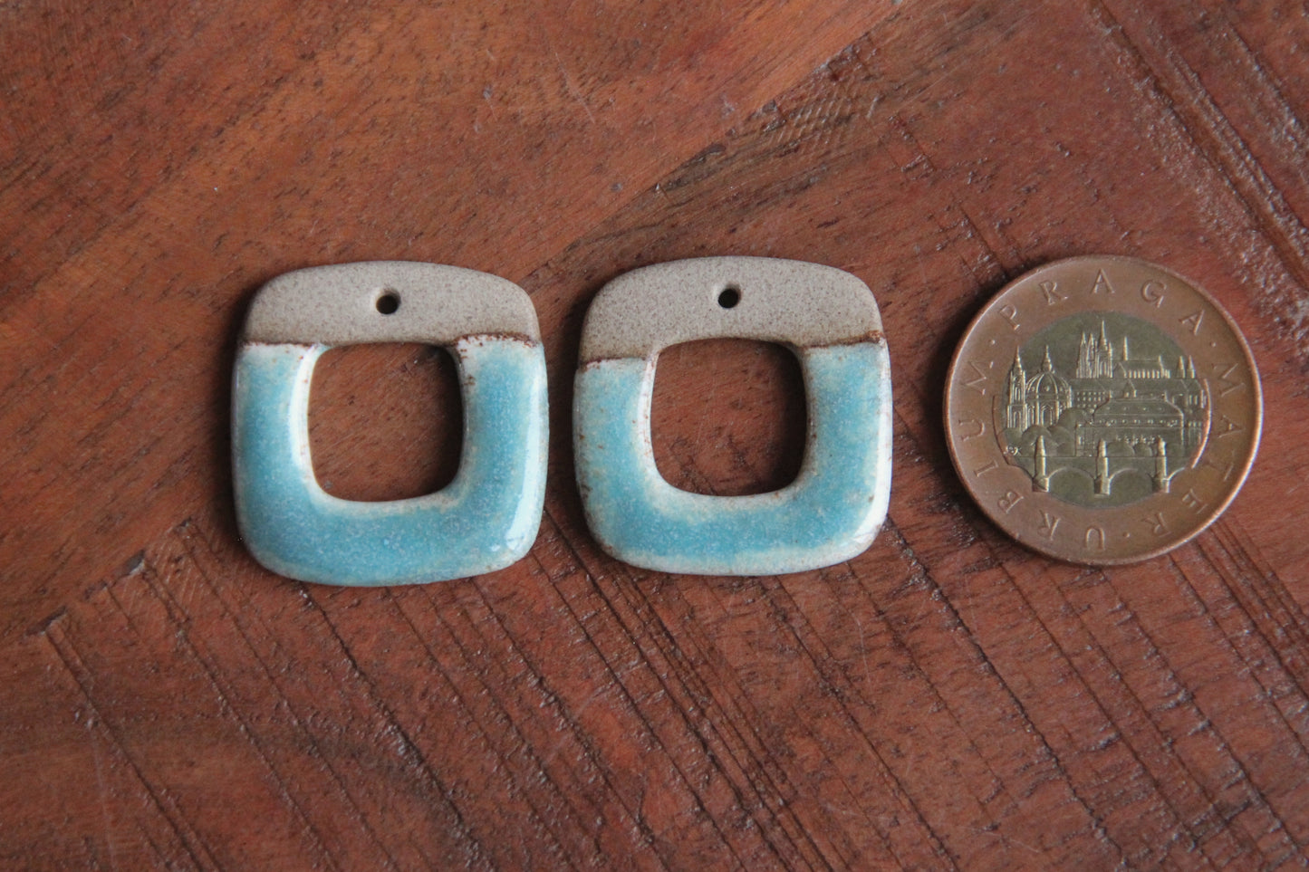 Simplicity... a pair of ceramic earring dangles
