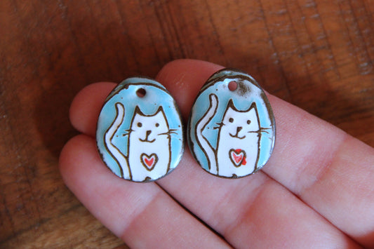 Kitty with red heart - ceramic earring dangles