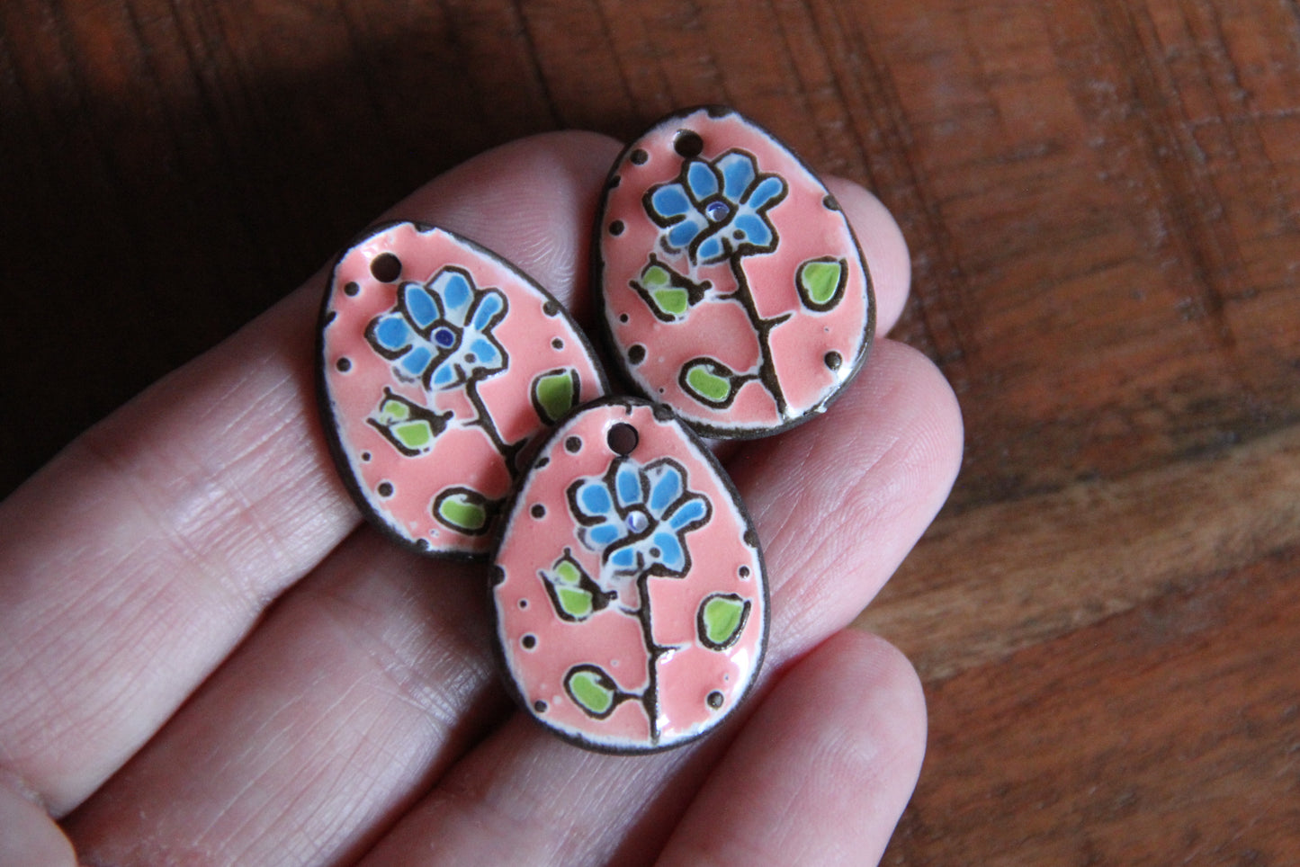 A pair of FLOWER ceramic earring dangles