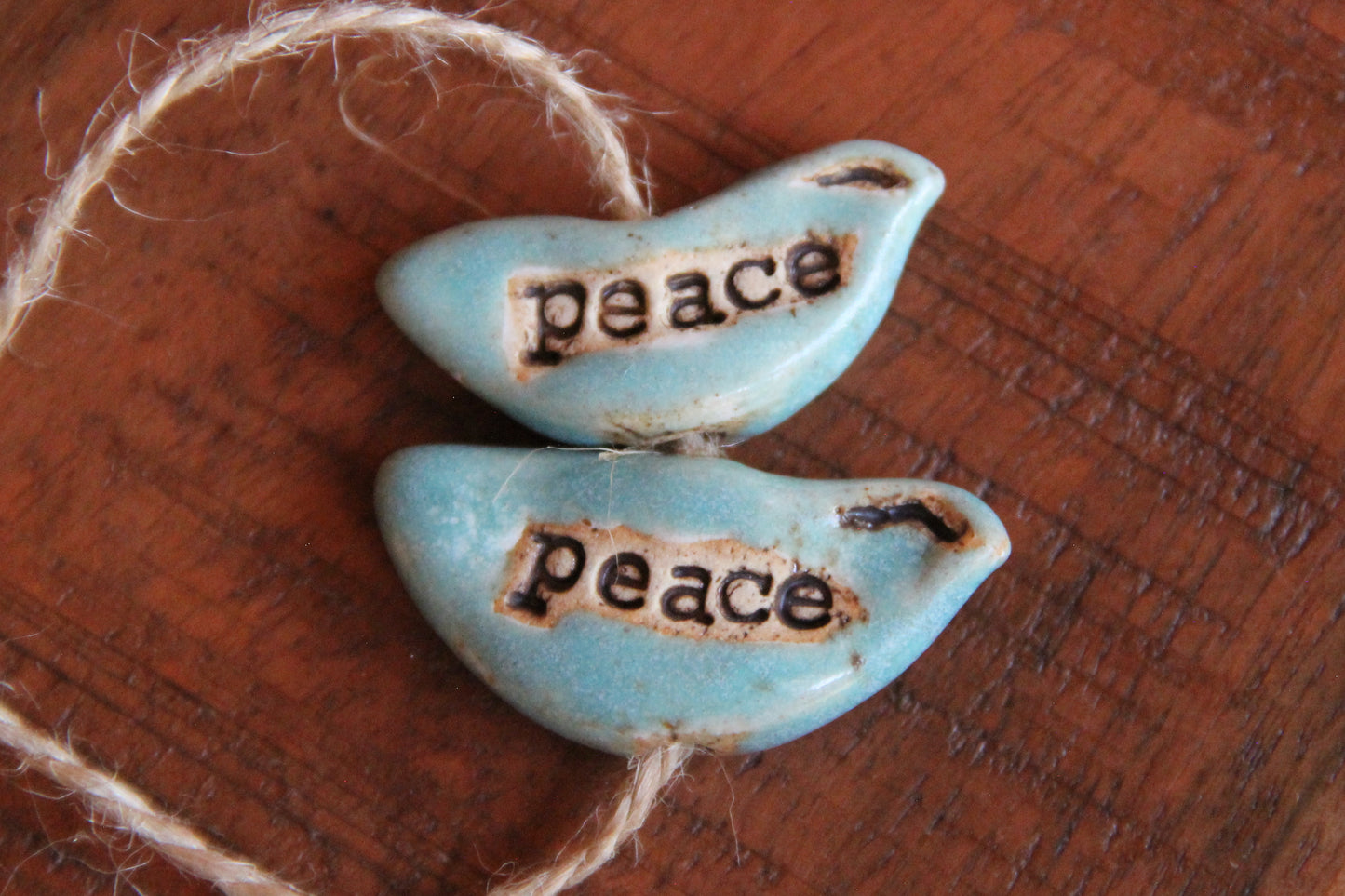 Peace - 1 bird bead
