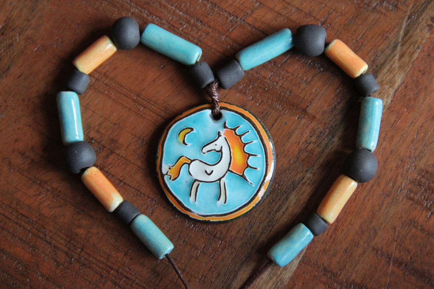 Horse under the Moon - Necklace Set