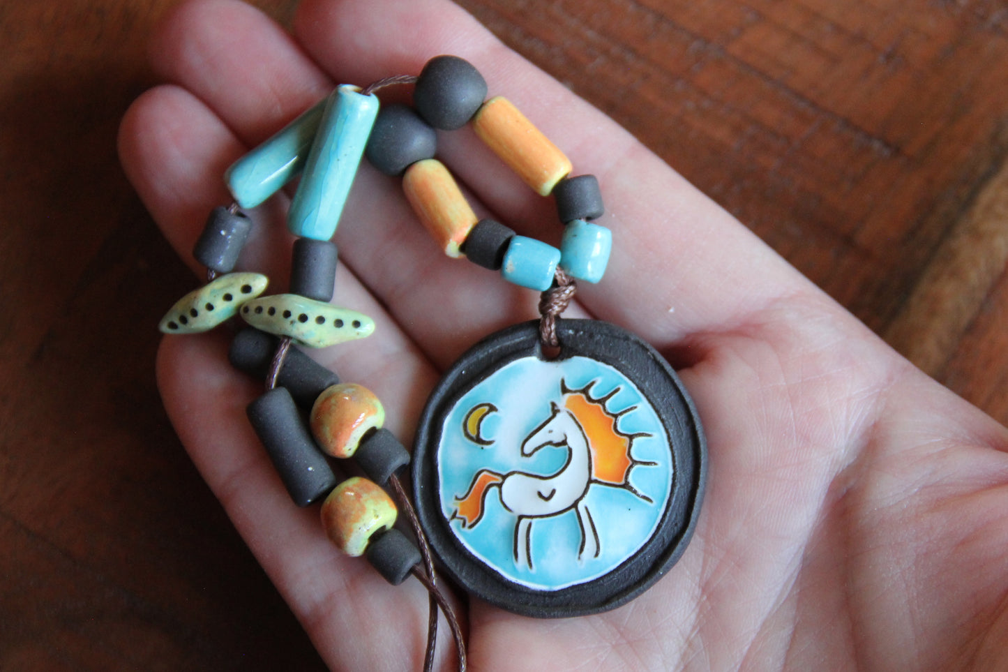 Horse under the Moon - Necklace Set