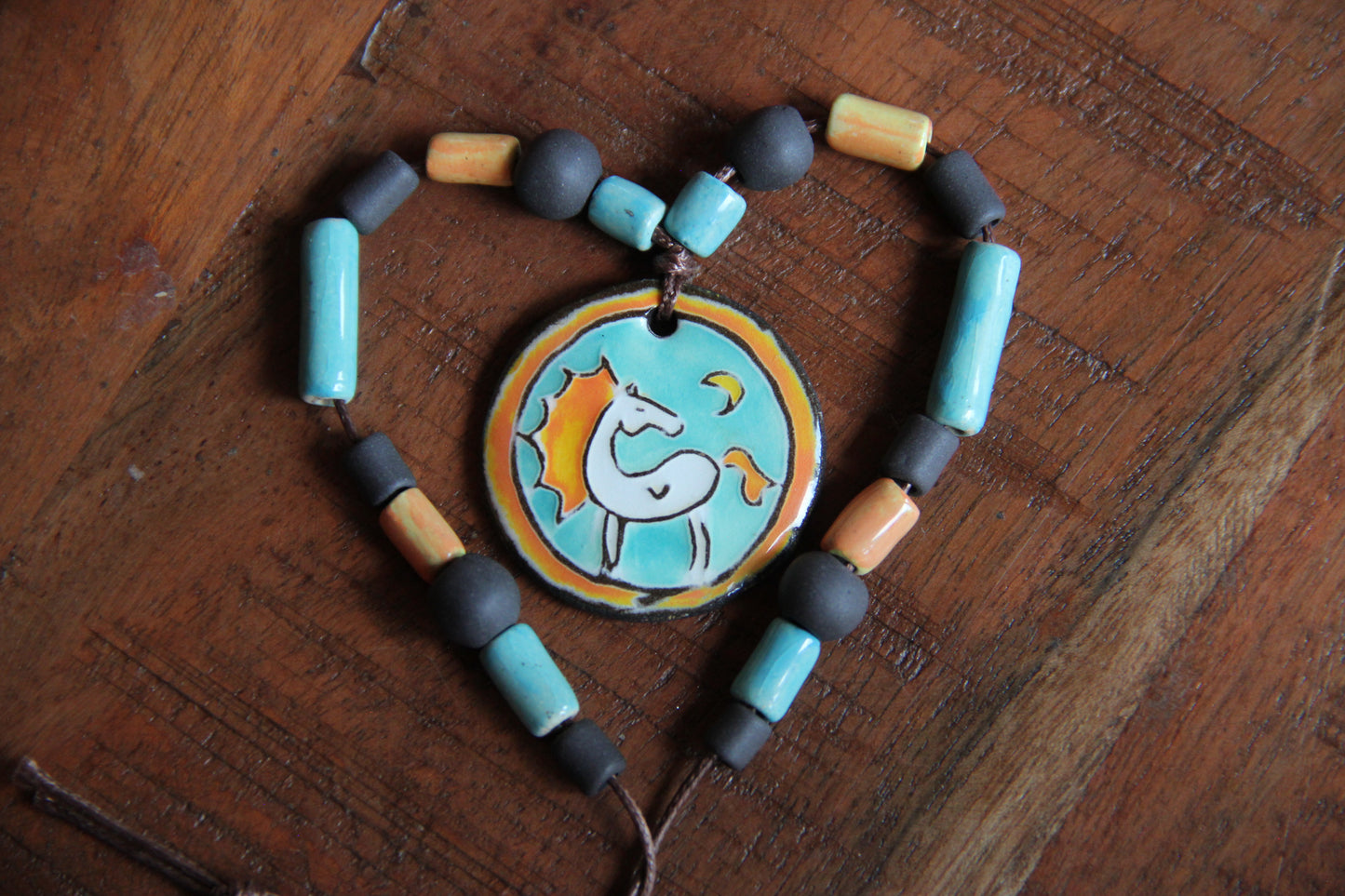 Horse under the Moon - Necklace Set