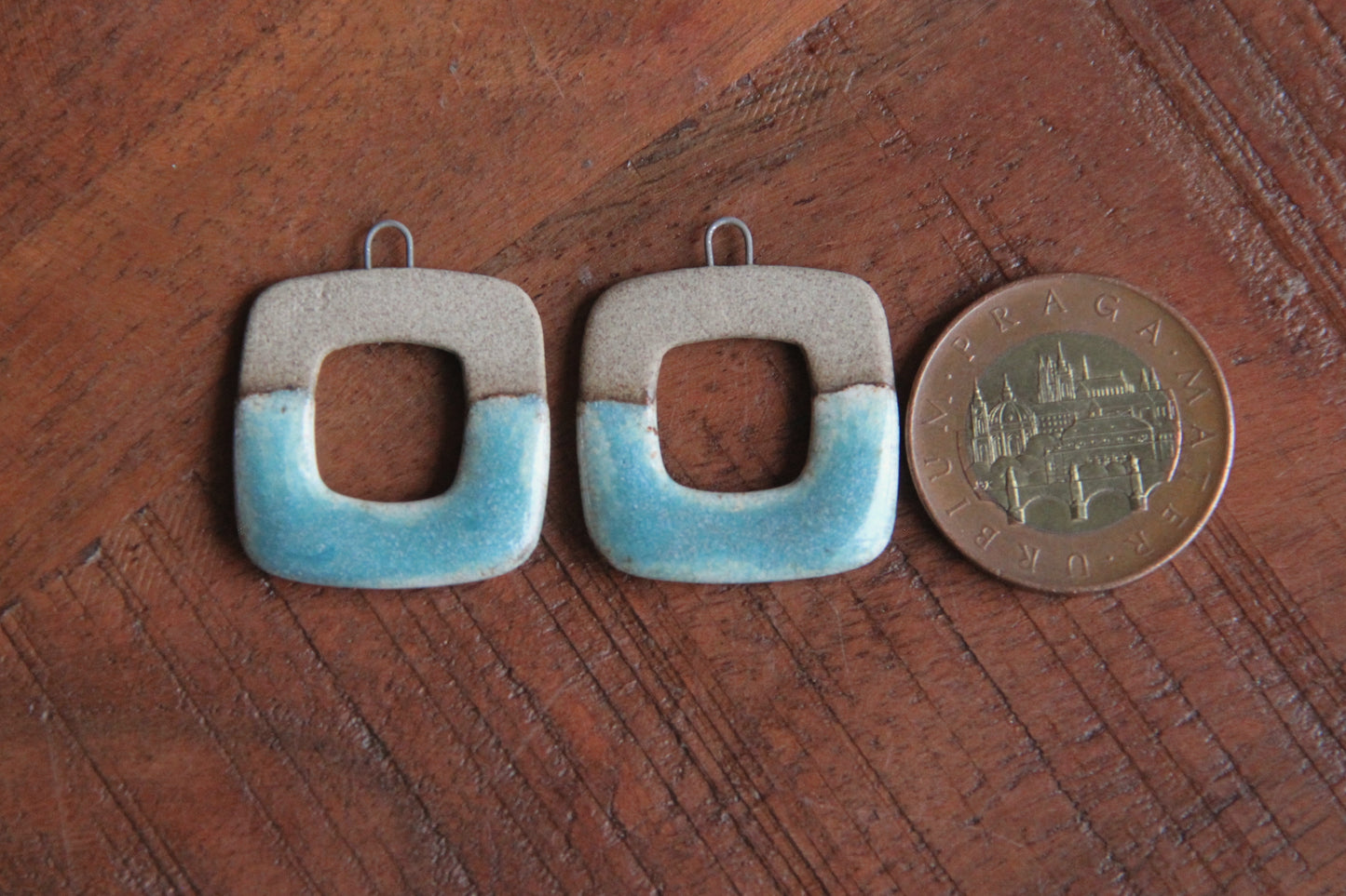 Simplicity... a pair of ceramic earring dangles
