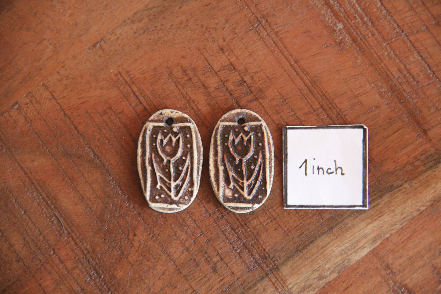 TULIPS RUSTIC