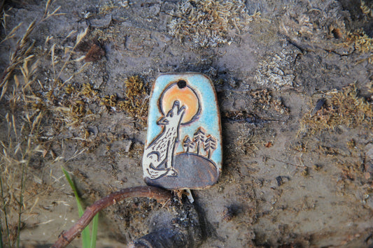 Wolf Howling to the Moon - Stoneware Rustic Pendant