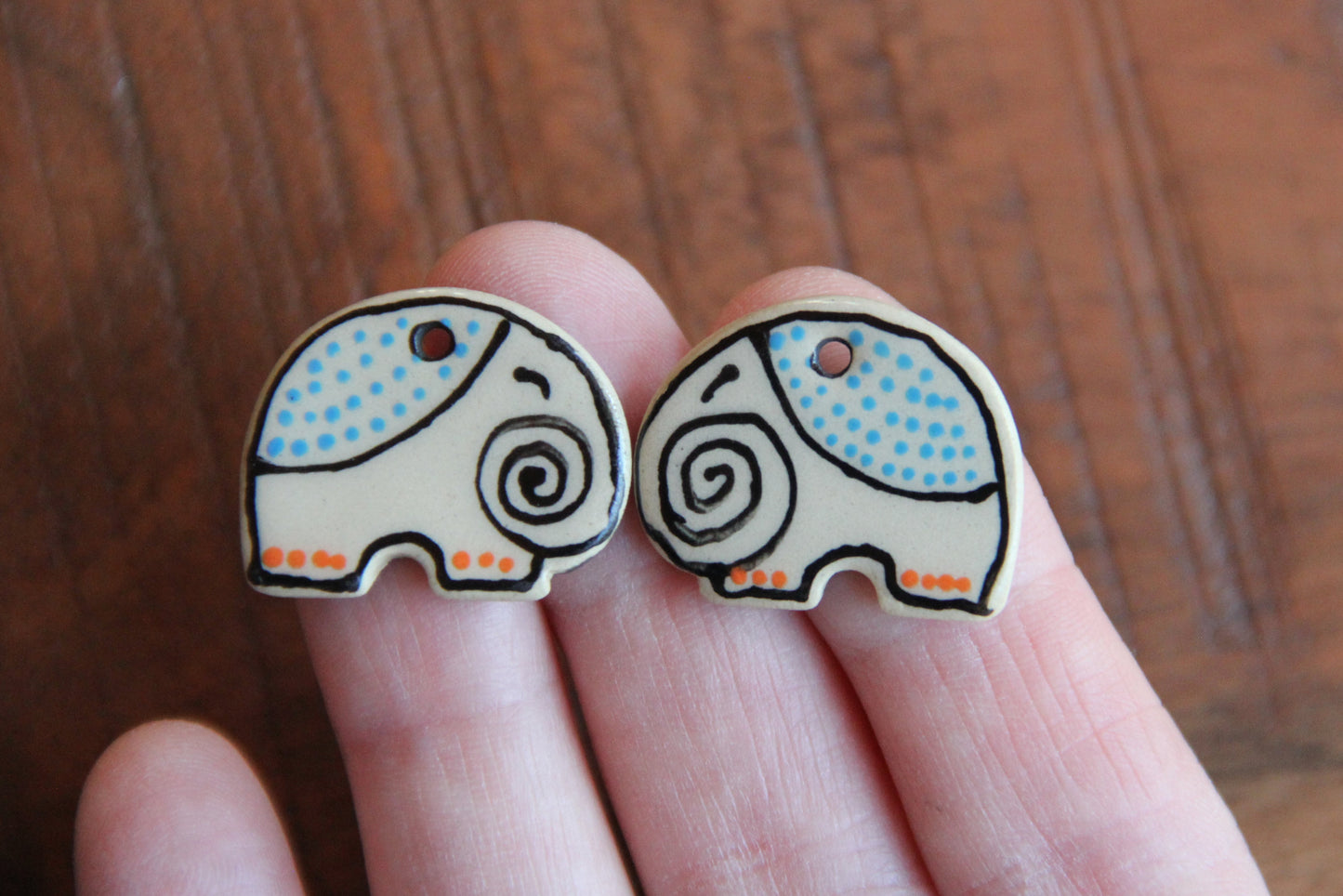 A pair of ceramic earring ELEPHANT dangles