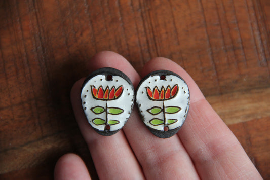 CONNECTORS - A pair of ceramic earring FOLK FLOWER