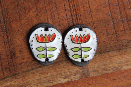 CONNECTORS - A pair of ceramic earring FOLK FLOWER
