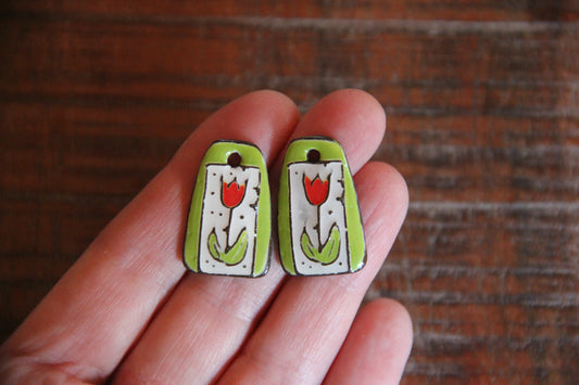 A pair of TULIPS ceramic earring dangles