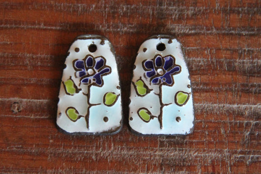 A pair of FLOWER ceramic earring dangles