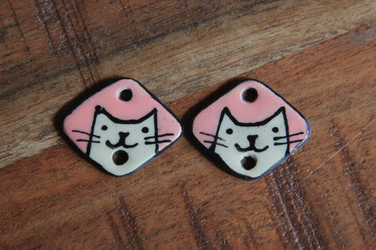 KITTY - a pair of ceramic CONNECTORS