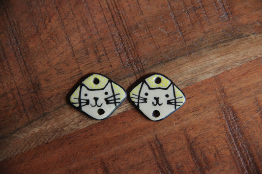 KITTY - a pair of ceramic CONNECTORS