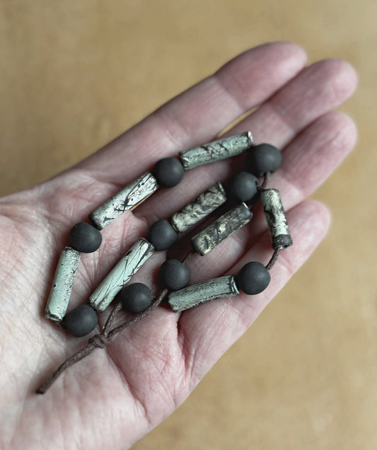 Beads rustic